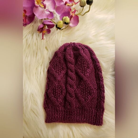 DARLING NICKI Accessories - Women's NWT Purple Metallic Lurex Chunky Cable Knit Winter Hat & Gloves Set